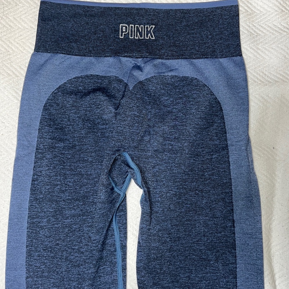 PINK Leggings